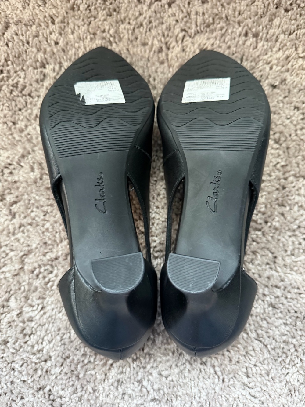 Clarks Black Pointed Slingback Heels - Picture 3 of 3
